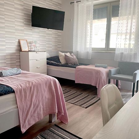 Szelrozsa Apartmanhaz 벨렌체 외부 사진